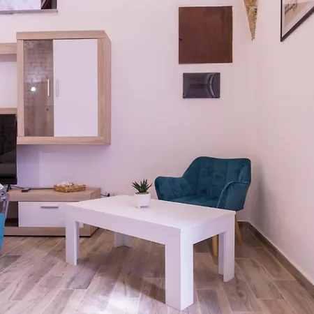 Arco House * Чефалу